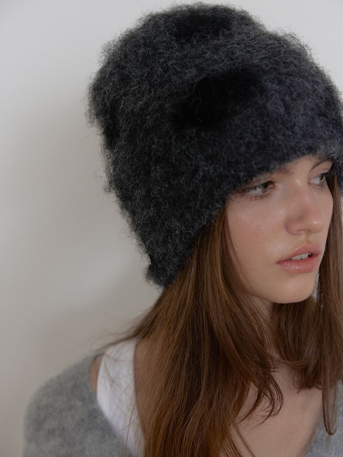 아수라(ASURA) DOT BLUSH BEANIE (GREY)