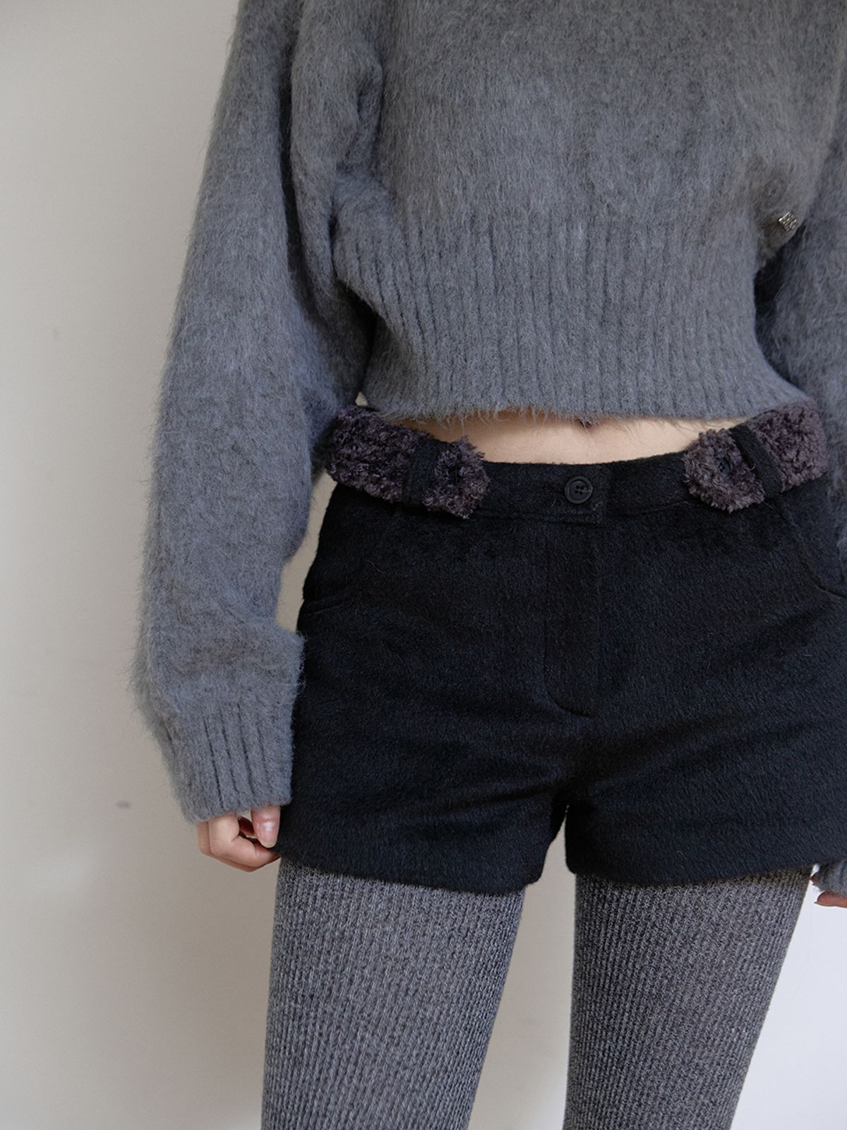 아수라(ASURA) FUR BELT MICRO PANTS (BLACK)
