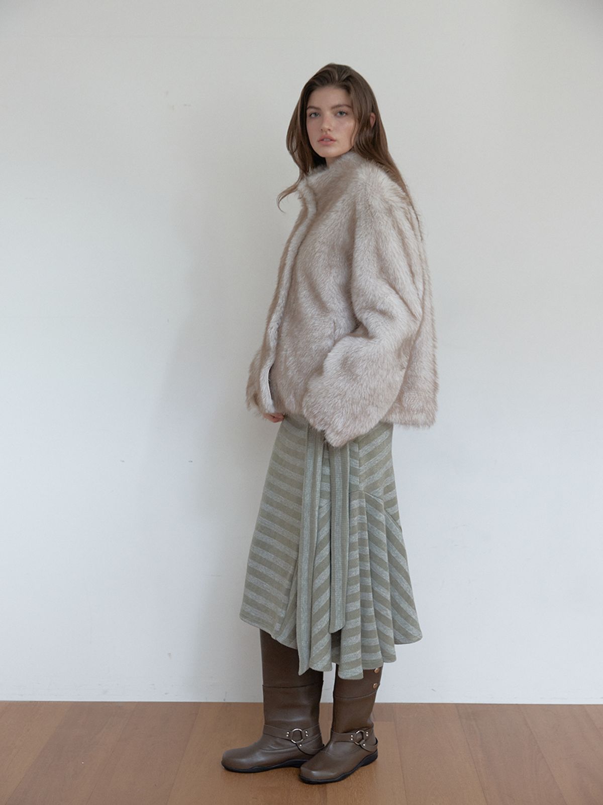 아수라(ASURA) MIST TONE FUR JACKET (IVORY)