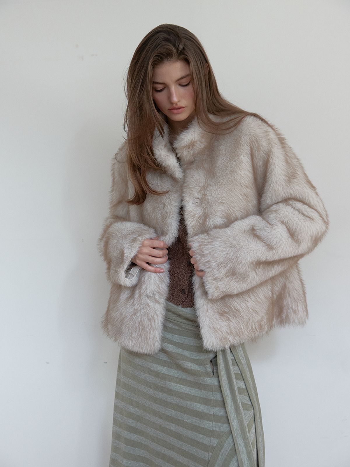 아수라(ASURA) MIST TONE FUR JACKET (IVORY)