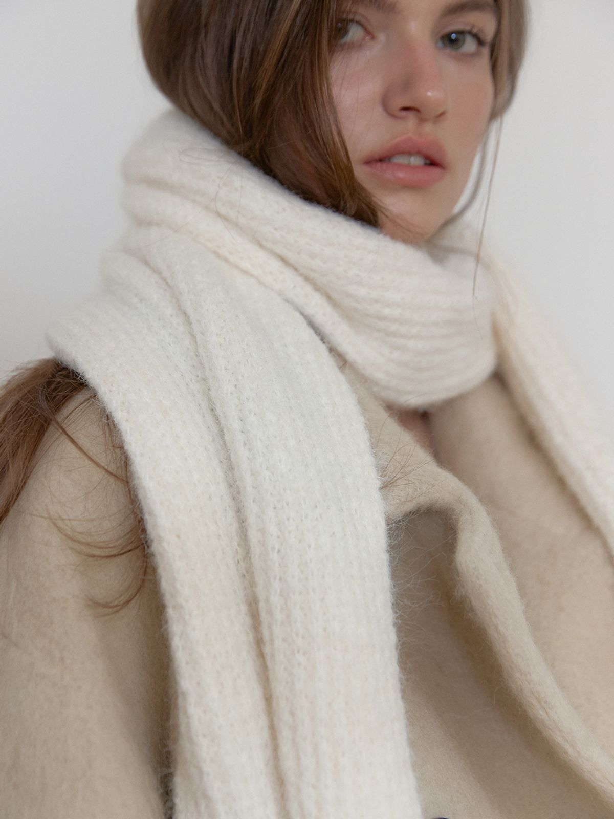 아수라(ASURA) WOOL KNIT MUFFLER (IVORY)