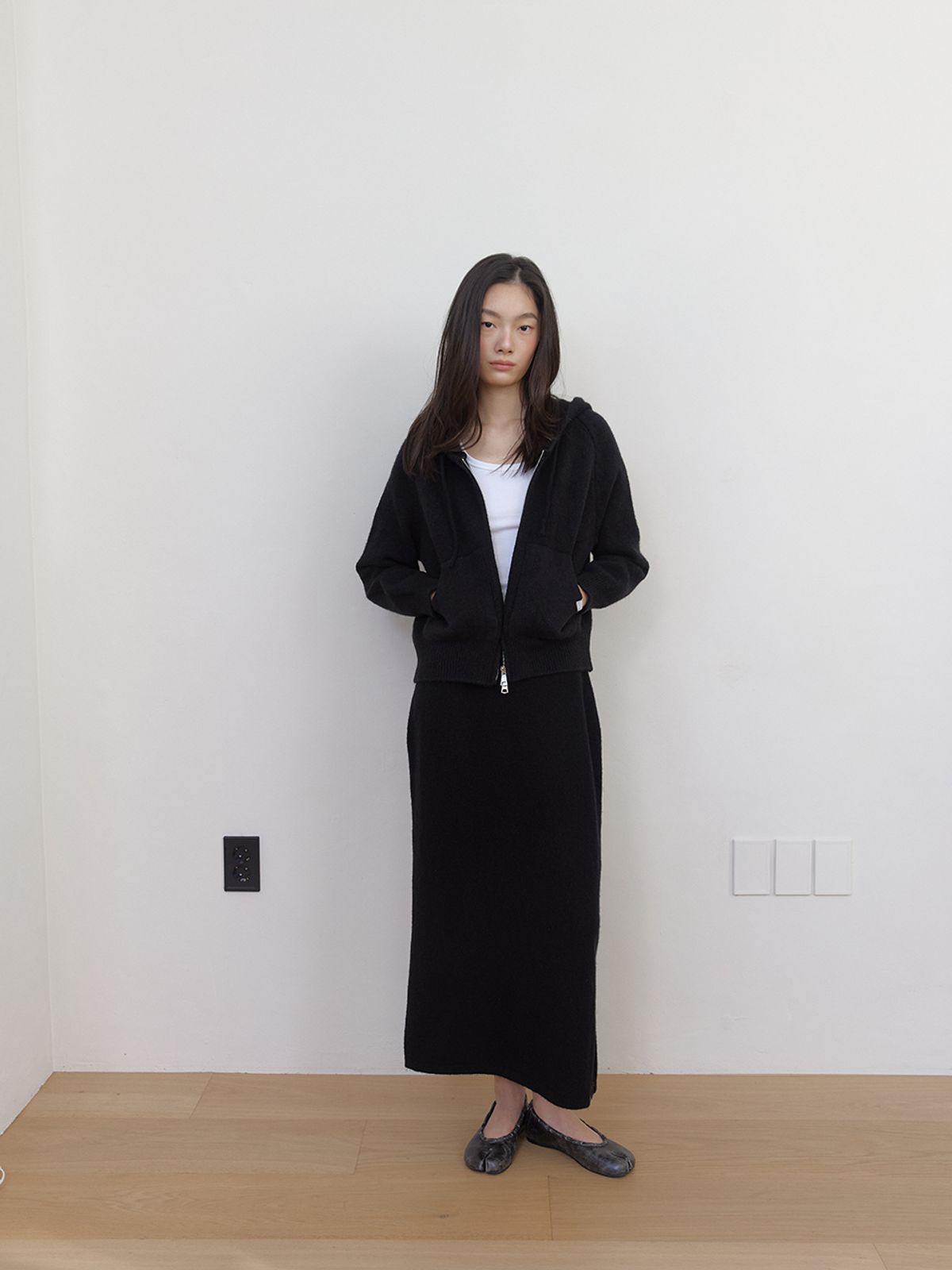 아수라(ASURA) AS BASIC KNIT MIDI SKIRT (BLACK)