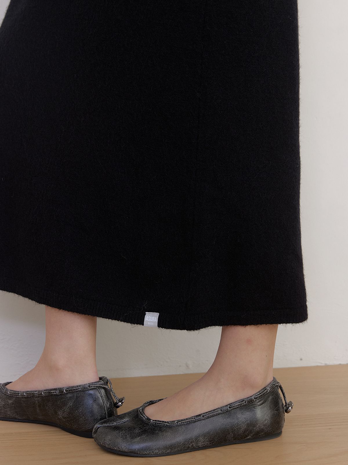 아수라(ASURA) AS BASIC KNIT MIDI SKIRT (BLACK)