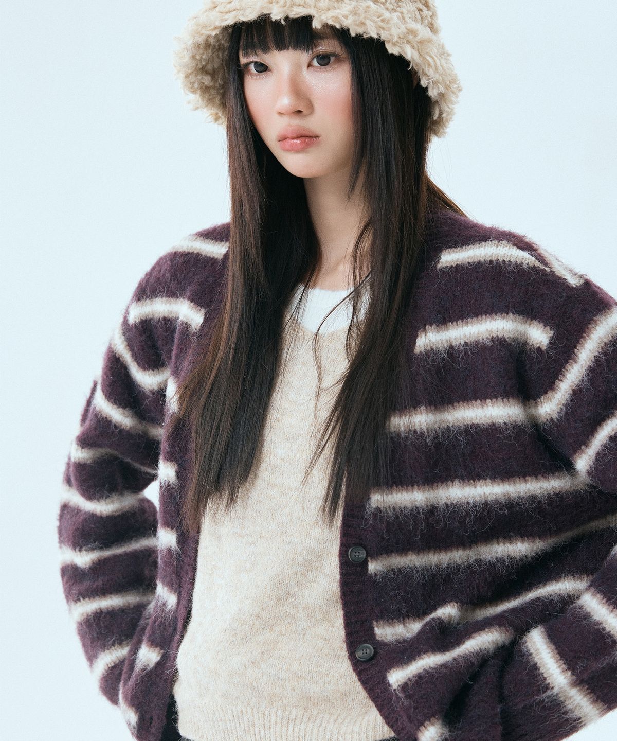 미쏘(MIXXO) [울블렌드] 헤어리 스트라이프 가디건_MIWCKFV09T