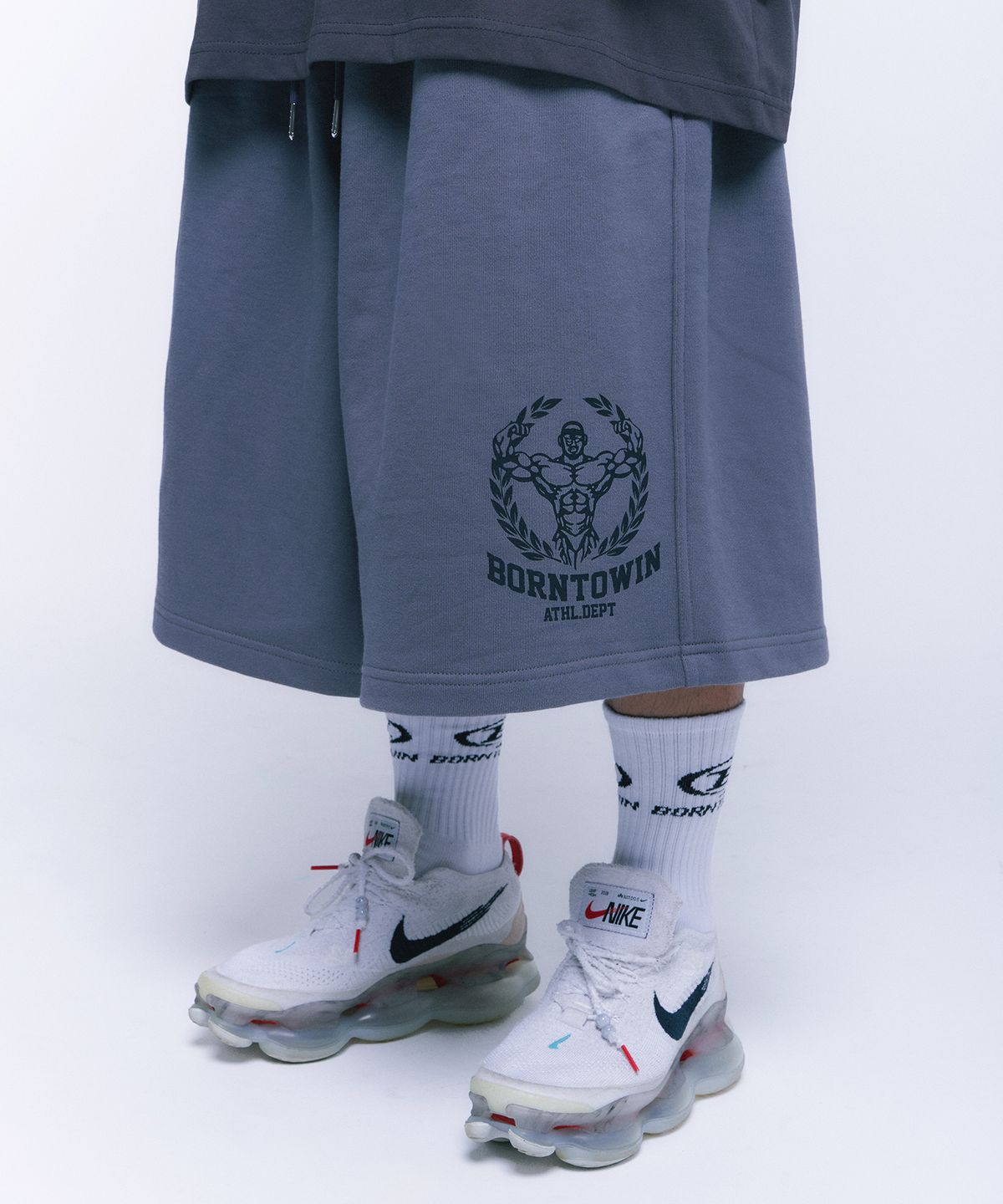 본투윈(BORN TO WIN) NEW RAISEBORN HALF PANTS LONG VER (3 COLOR)
