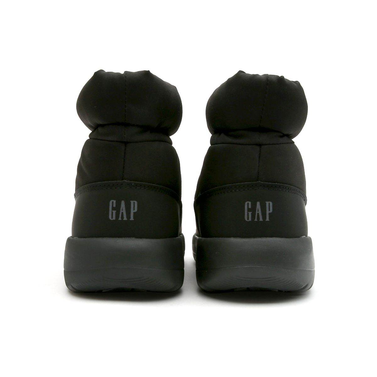갭(GAP) 로웰 패딩부츠 블랙