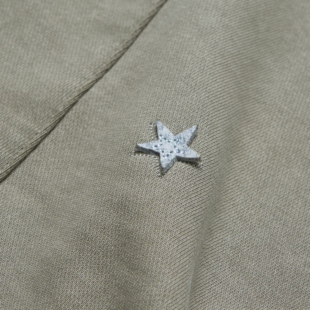 가먼츠팹(GARMENTS FAB) Star Applique Sweatpants (KHAKI)