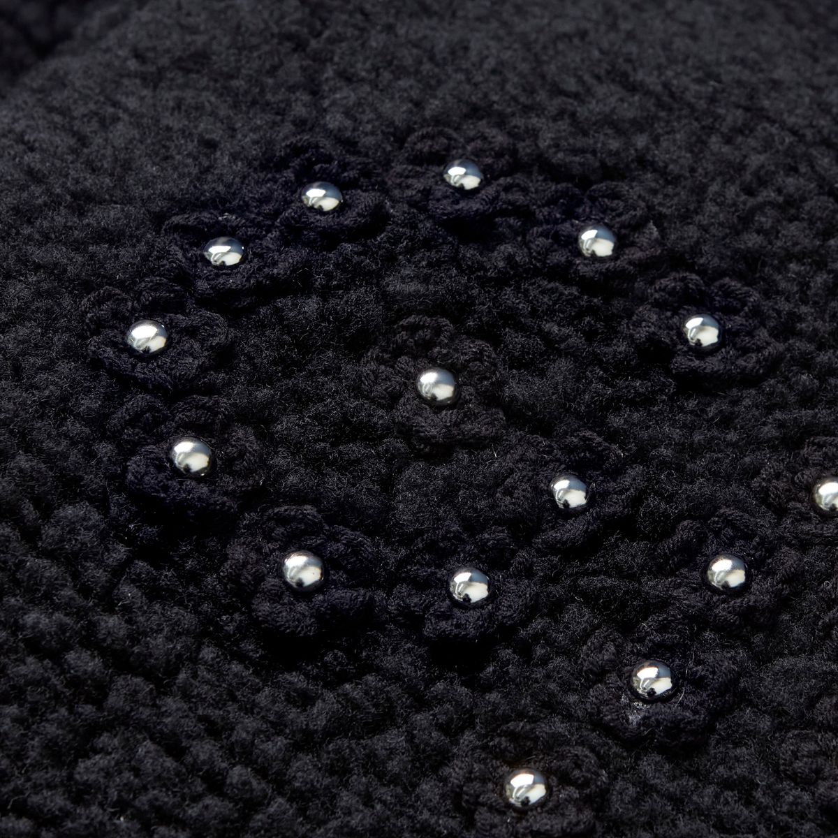 가먼츠팹(GARMENTS FAB) Flower Crochet Sherpa Jacket (BLACK)