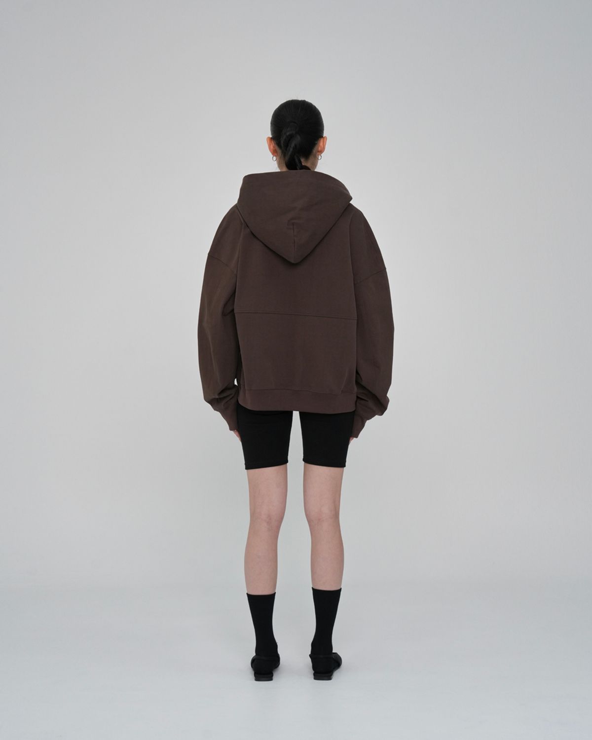 구보(GUVO) Light-duty zip-up hoodie, brown