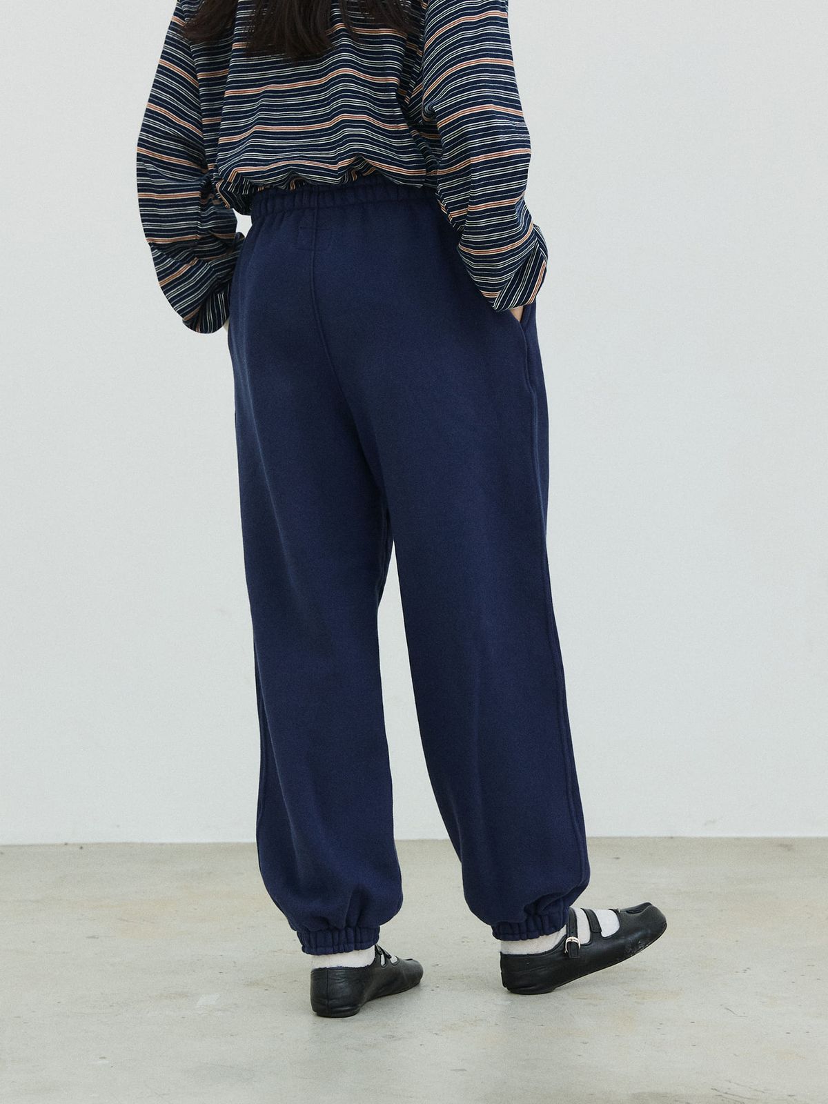 플라비즘(PLAVISM) Washed Relaxed Sweatpants - Navy