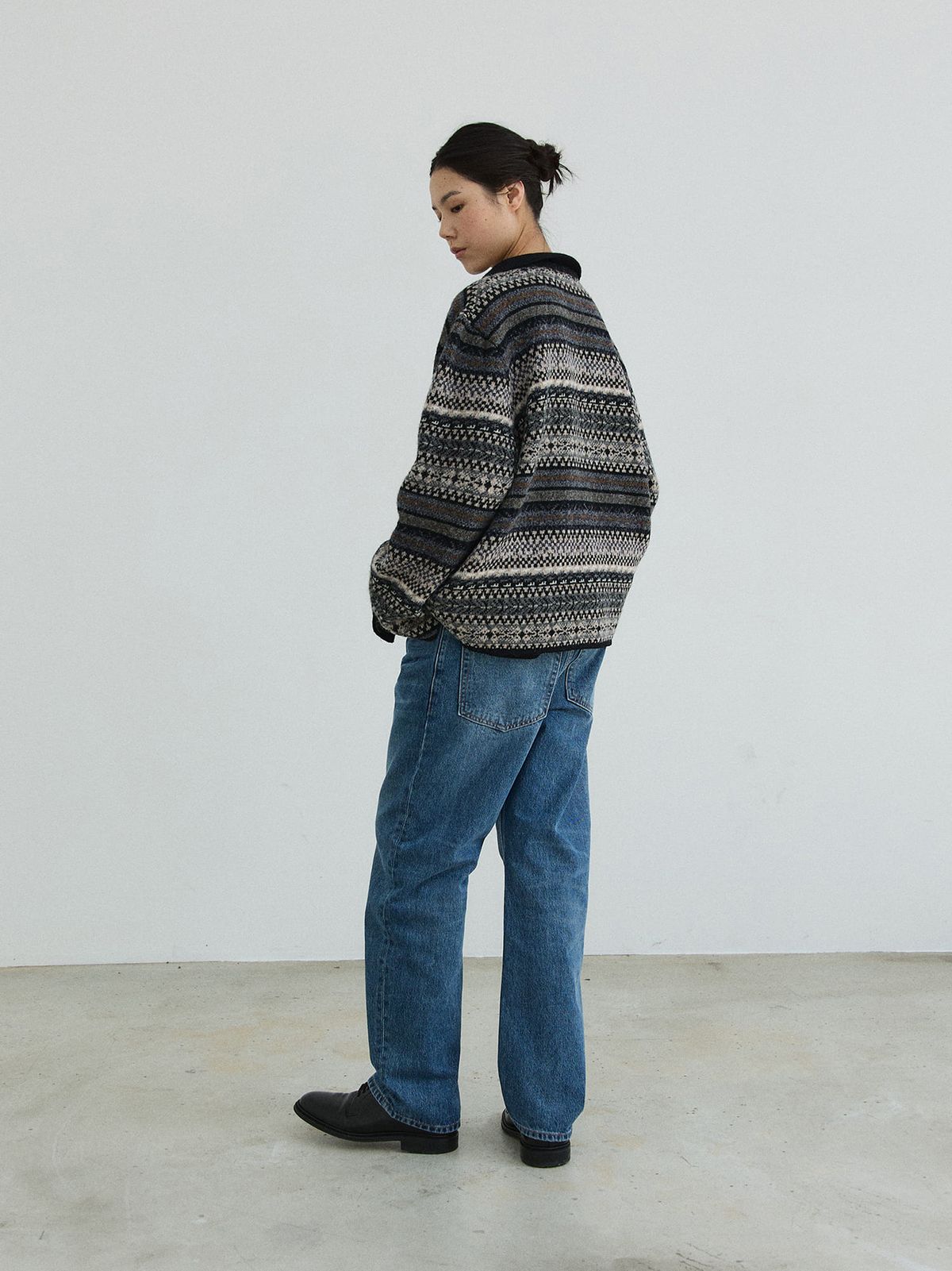 플라비즘(PLAVISM) Nest Jacquard Knit Cardigan - Dark Grey
