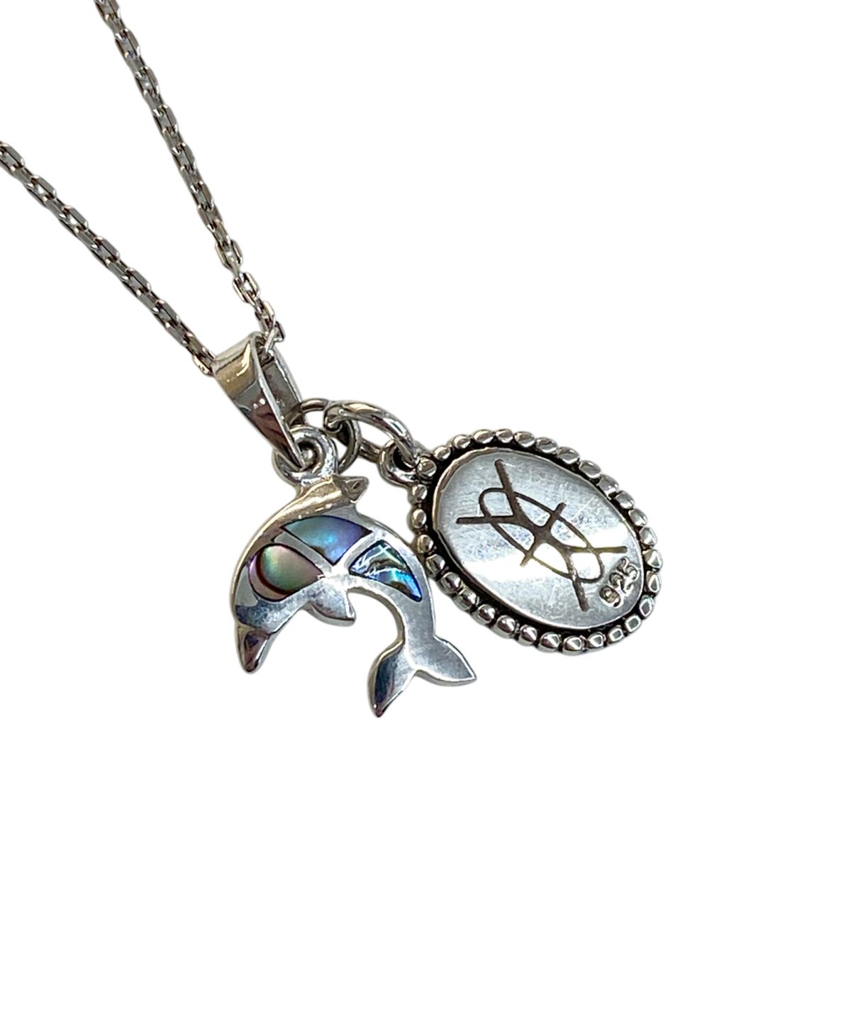 모멘틱(MOMENTIC) 925Silver Mother of Pearl Dolphin Necklace