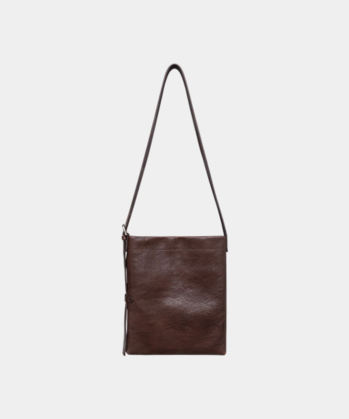 드메이커(DEMAKER) Arden flat bag-deep brown