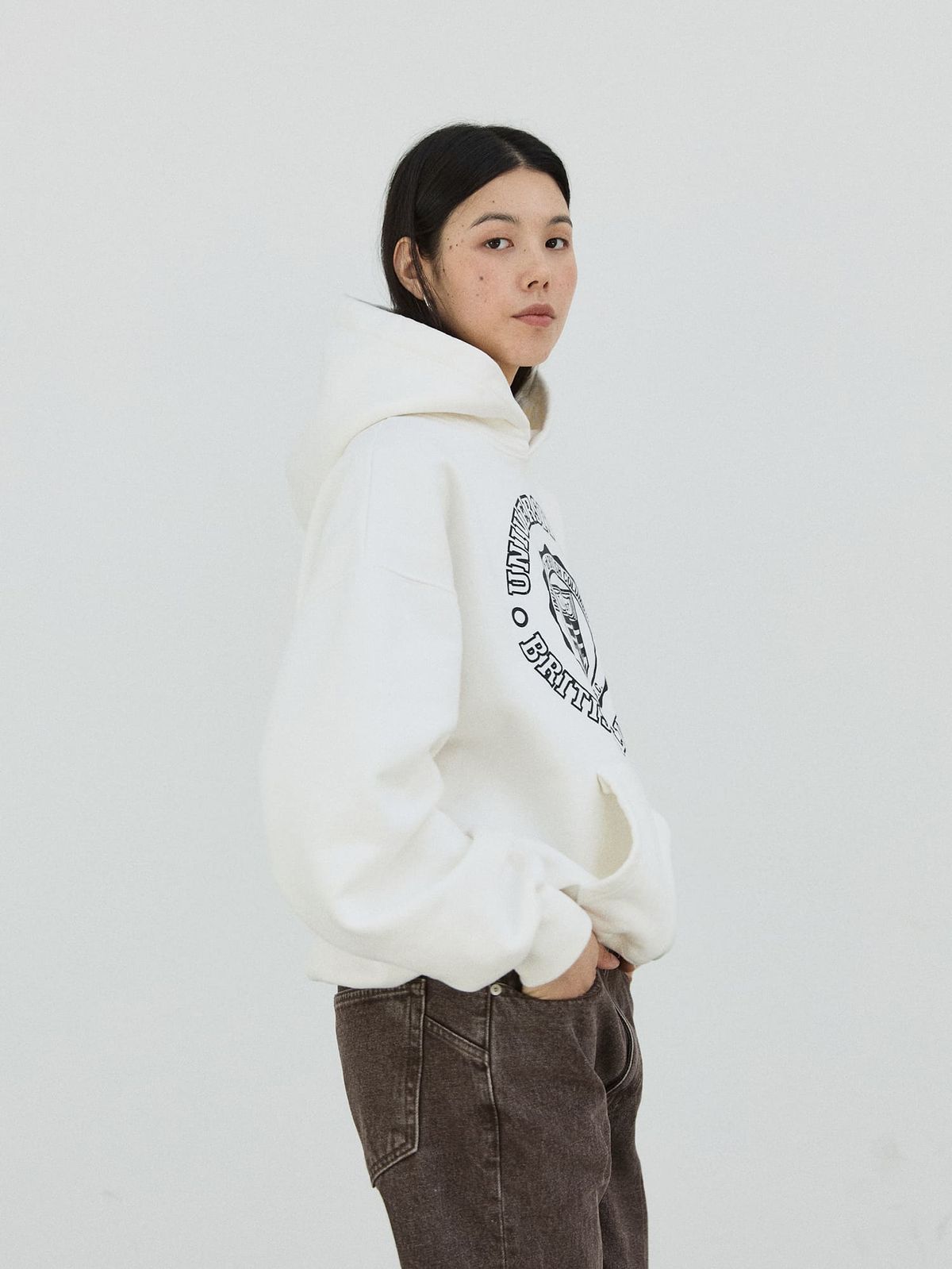 플라비즘(PLAVISM) Vintage Print Washed Hoodie - Off White