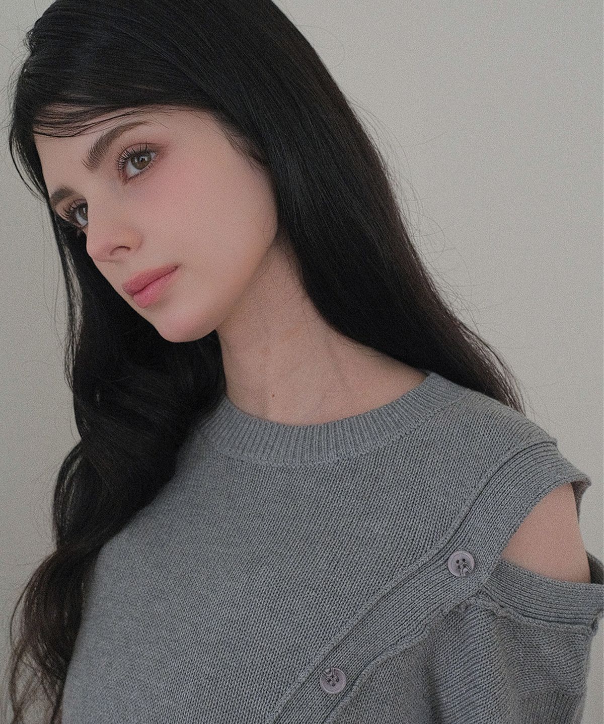 쿨키튼(KOOLKITTEN) Diagonal Whisper Shoulder Knit 3colors