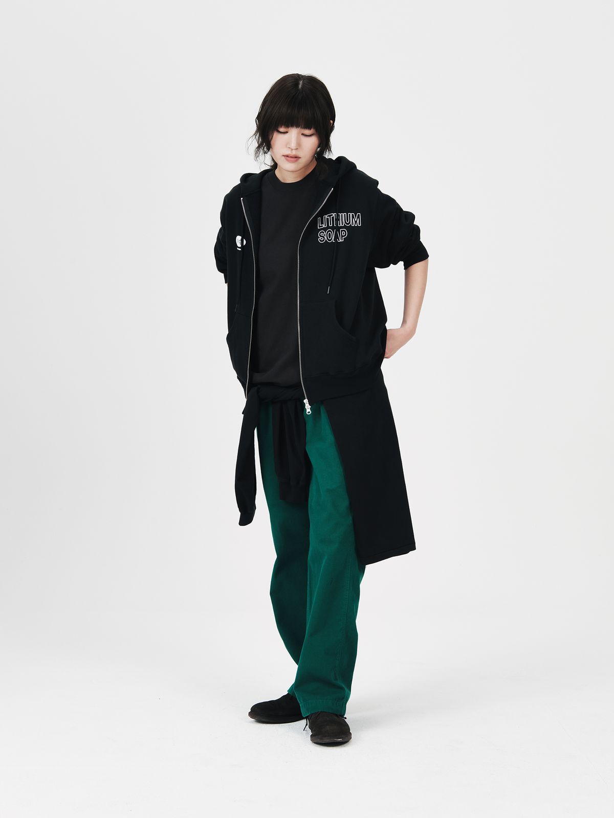 플라비즘(PLAVISM) ZIP-UP HOODIE - BLACK