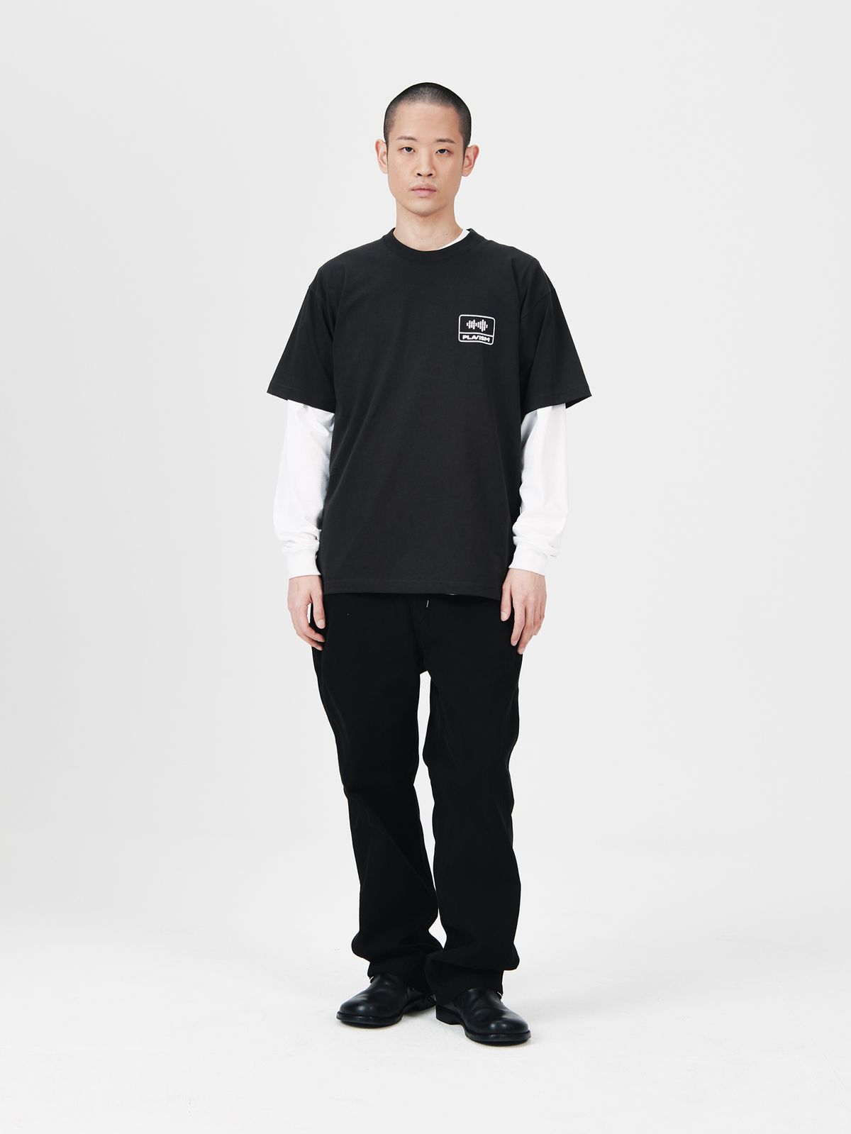 플라비즘(PLAVISM) BASIC LOGO TEE - CHARCOAL