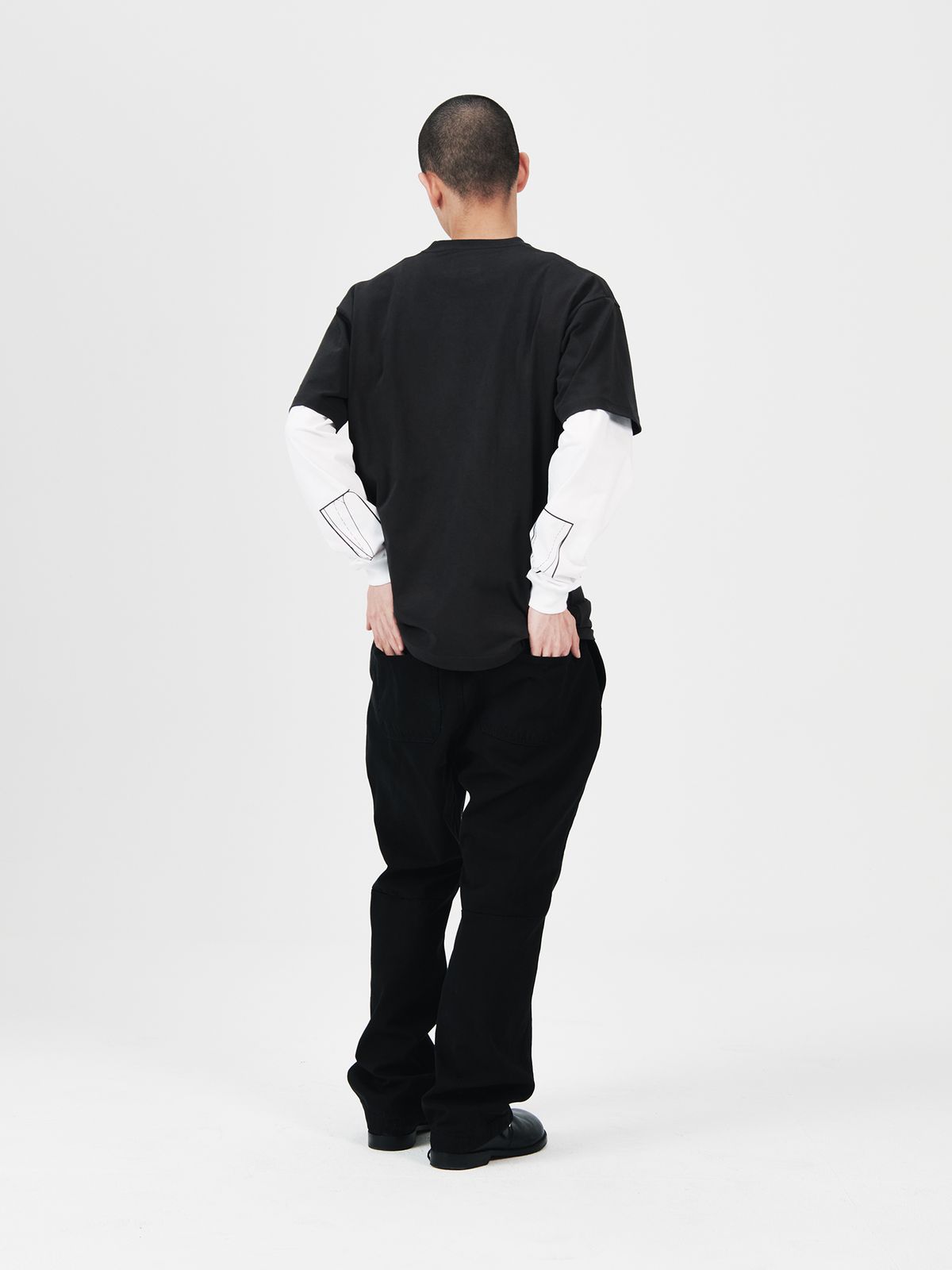 플라비즘(PLAVISM) BASIC LOGO TEE - CHARCOAL