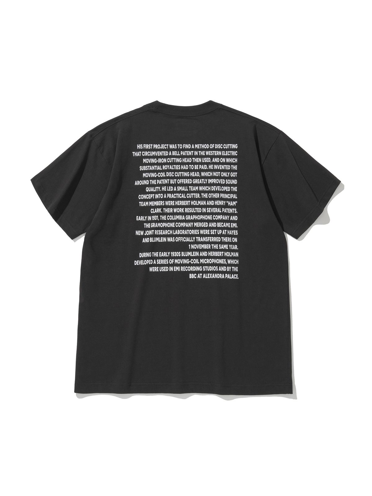 플라비즘(PLAVISM) TYPEFACE TEE- WHITE