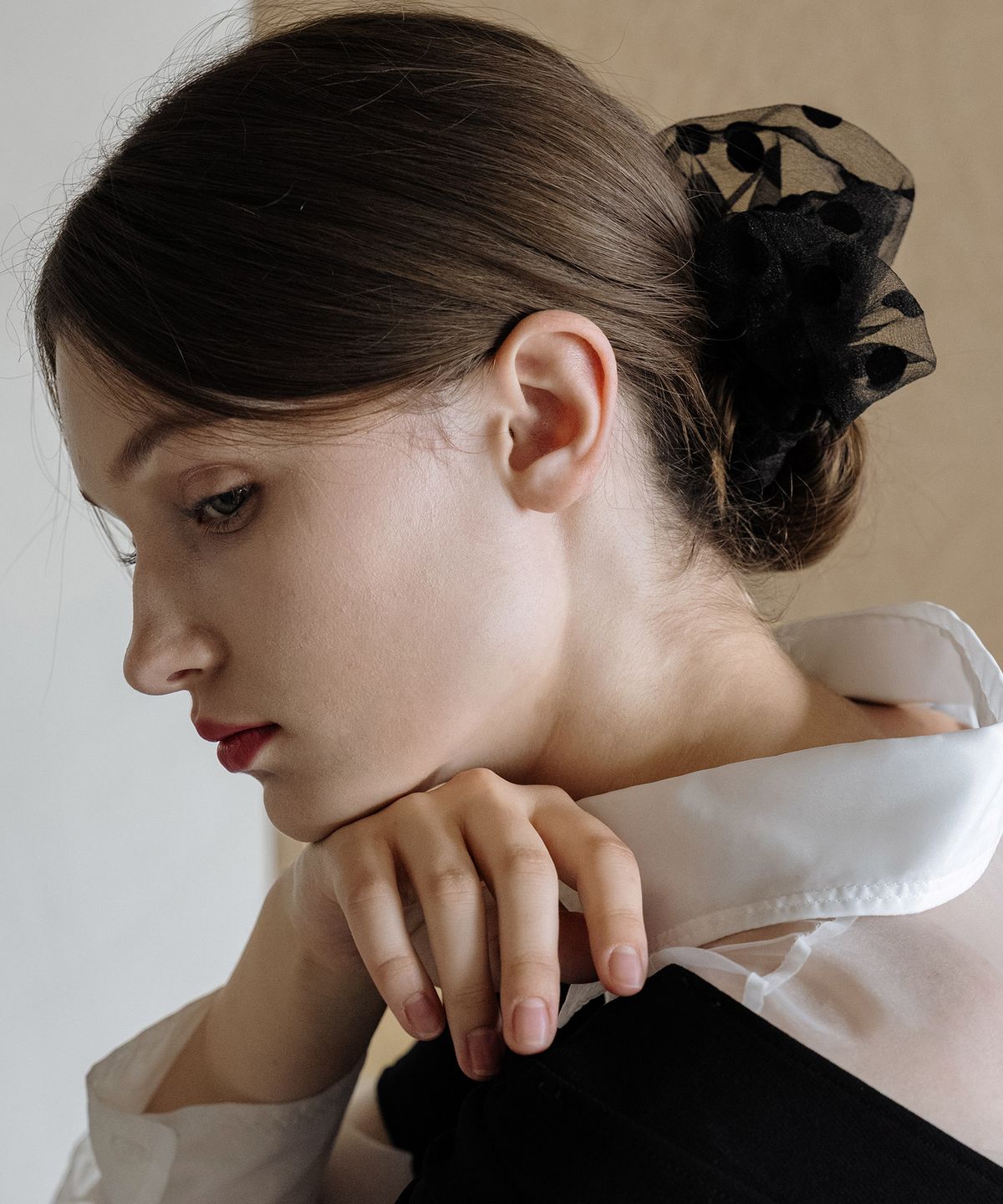 하스(HAS) EN006 Black dot chiffon Scrunchie