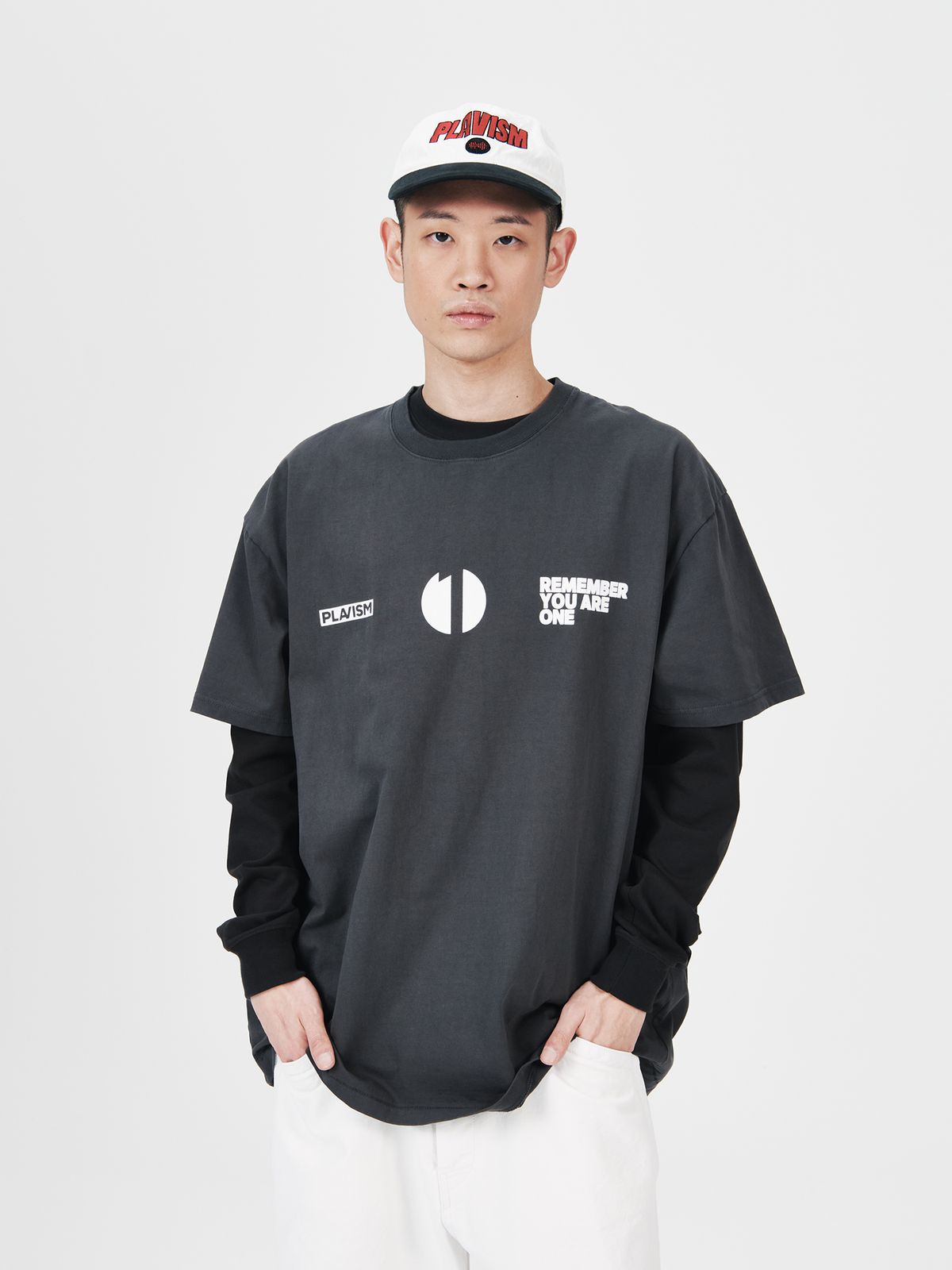 플라비즘(PLAVISM) BASIC PLAVISM CAP - WHITE/BLACK