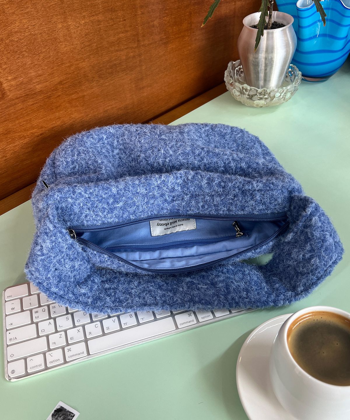 무쿠앤에보니(MUCU AND EBONY) [10/1 예약발송] Boucle Tote Bag _ Blue