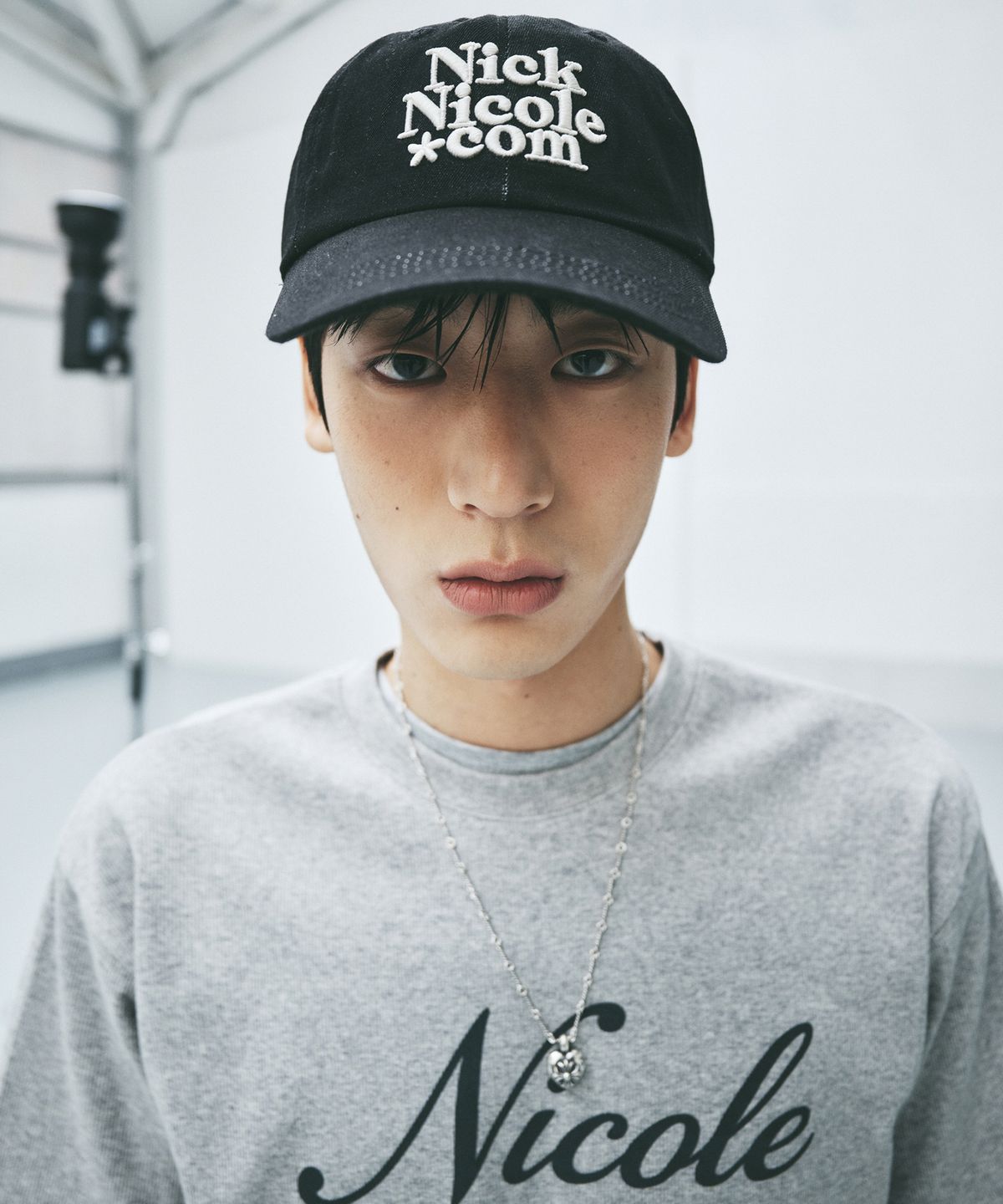 닉앤니콜(NICK&NICOLE) NN DOTCOM SIGNATURE BALL CAP_DENIM BLACK CREAM