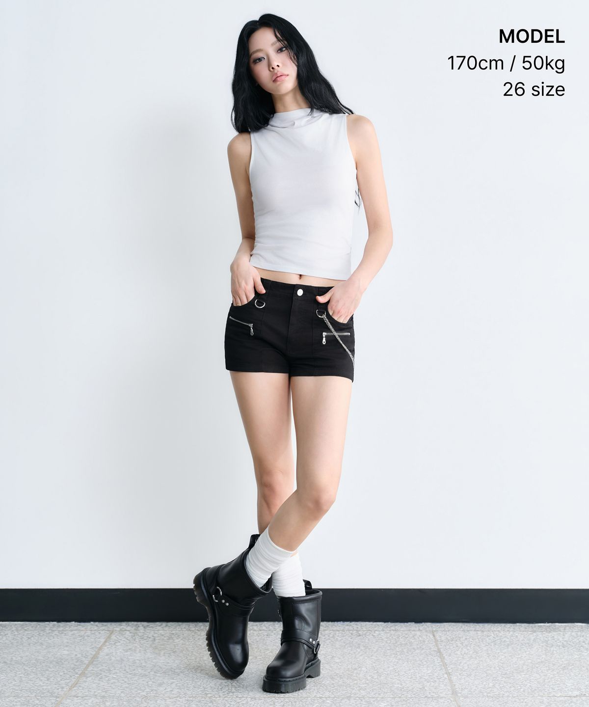 무신사 스탠다드 우먼(MUSINSA STANDARD WOMAN) [언바운드 걸] 우먼즈 마이크로 쇼츠 [블랙]