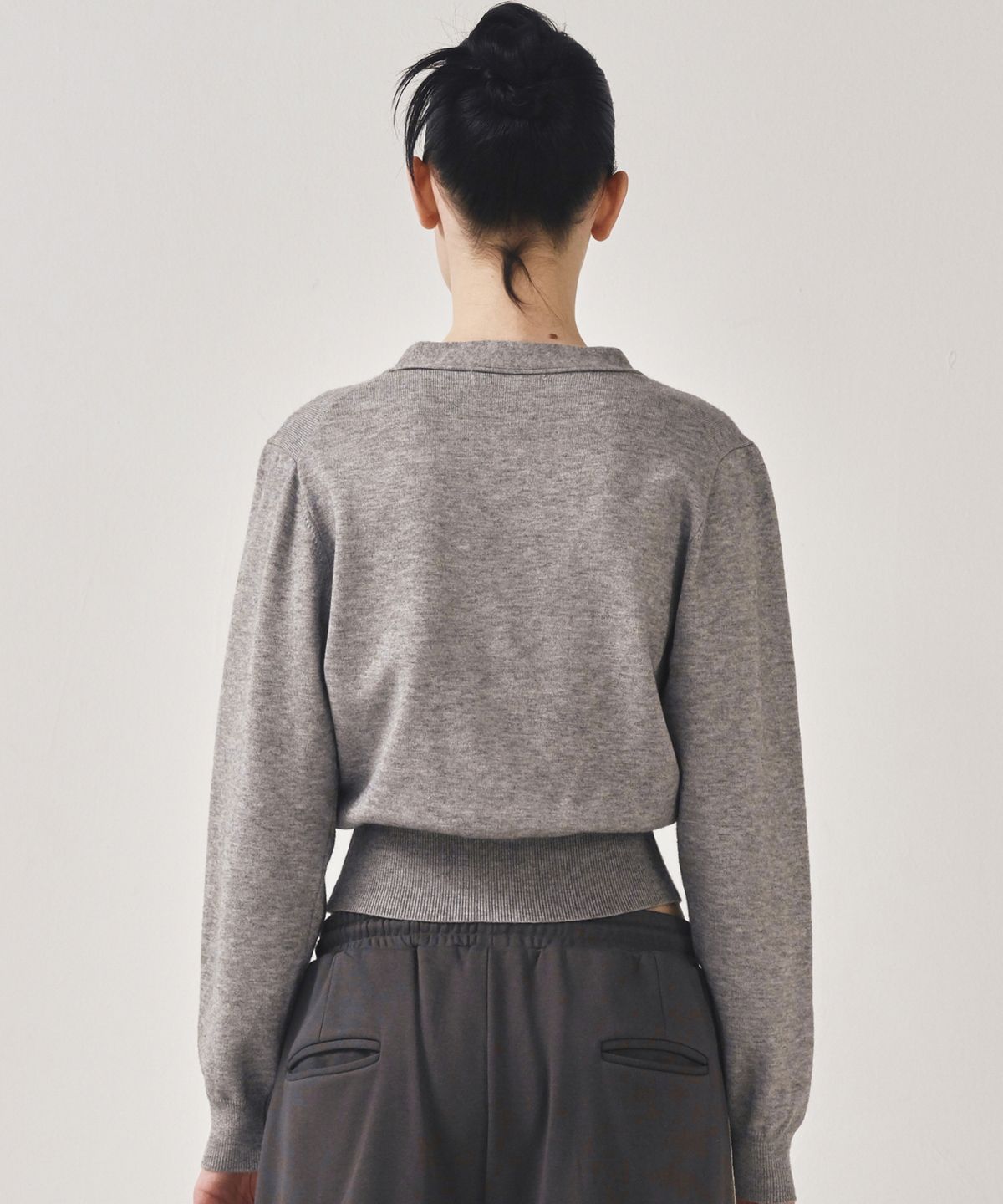 닉앤니콜(NICK&NICOLE) MINI BUTTERFLY SOFT V-CARDIGAN_GRAY