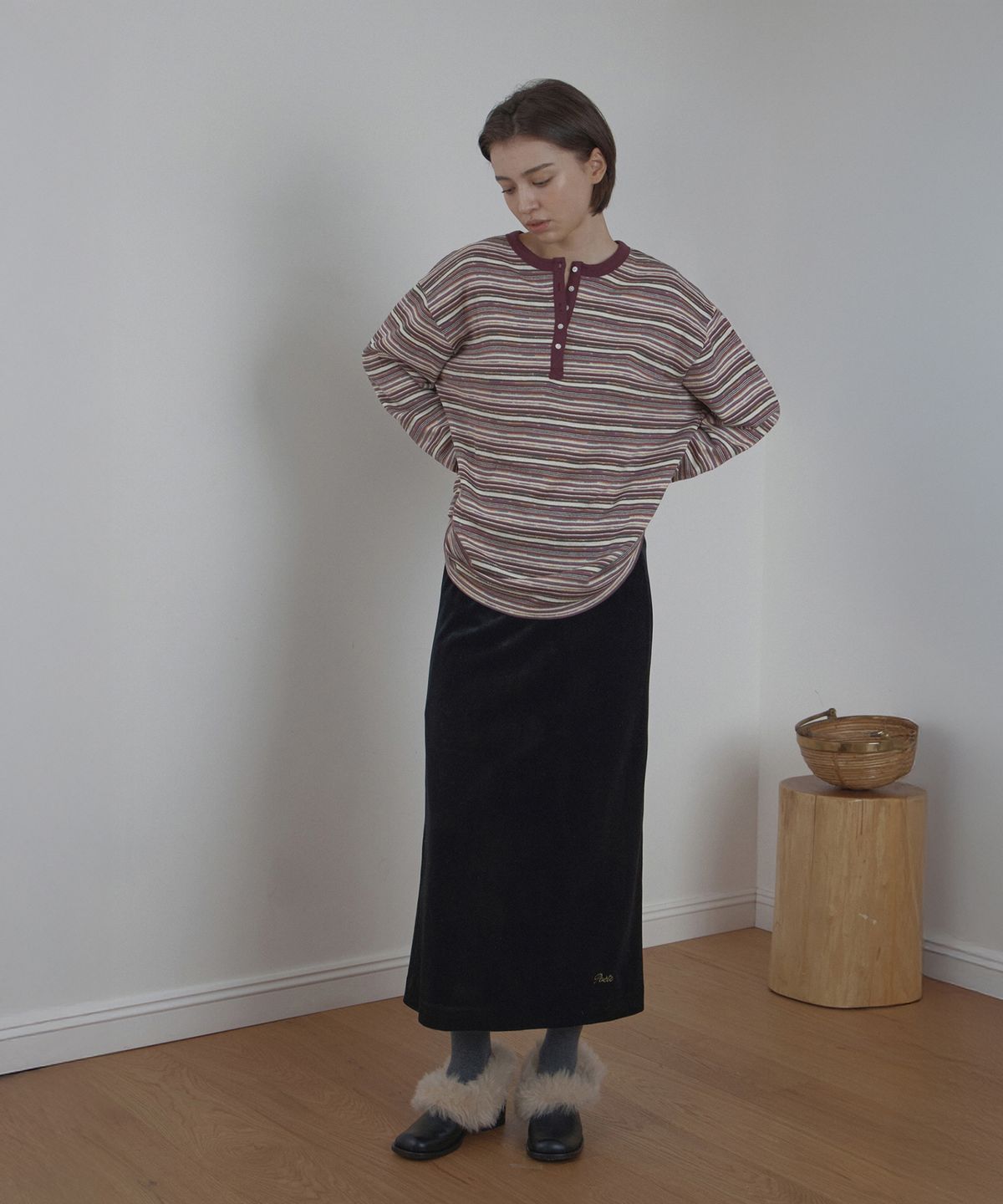 포에트서울(POETSEOUL) velour long skirt_black