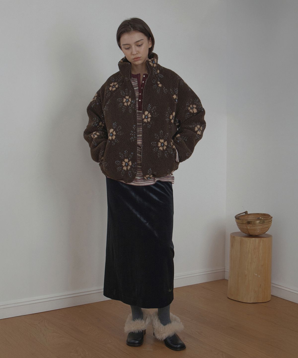 포에트서울(POETSEOUL) velour long skirt_black