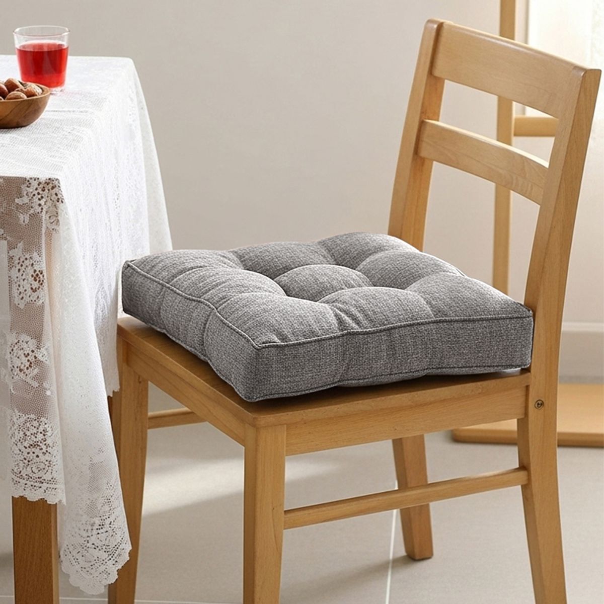 레토(LETO) 8CM 두께 고밀도 의자 방석 40x40cm (패딩충전재/오래가는 내구성/사계절용)