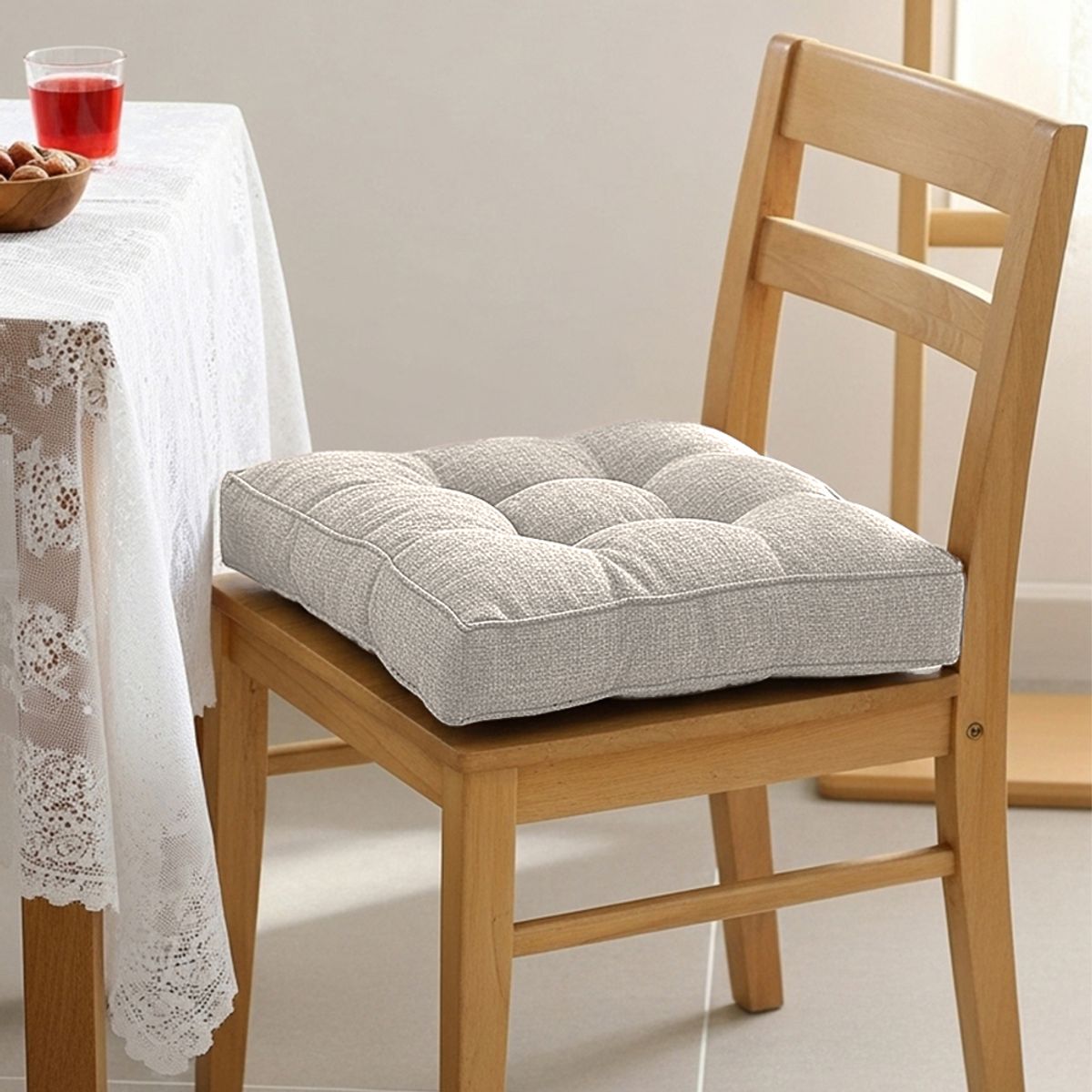 레토(LETO) 8CM 두께 고밀도 의자 방석 40x40cm (패딩충전재/오래가는 내구성/사계절용)