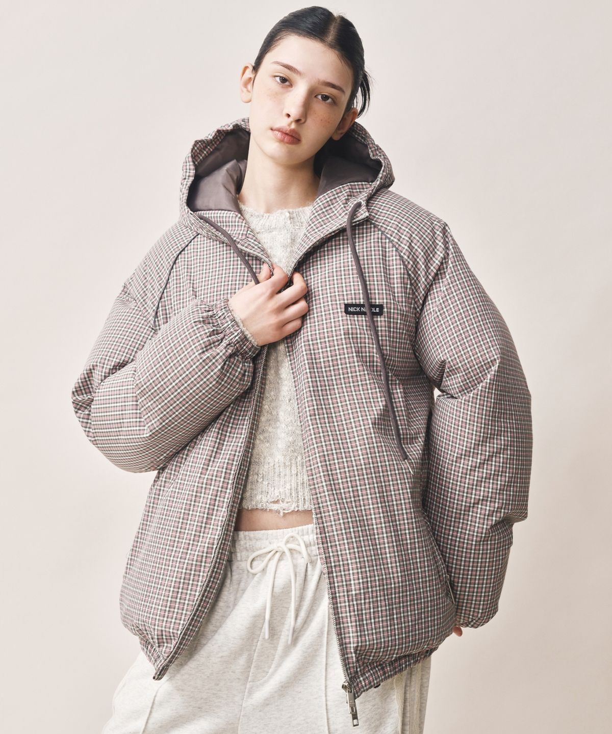 닉앤니콜(NICK&NICOLE) MINIMAL PIPING HOODED PADDING_CHECK