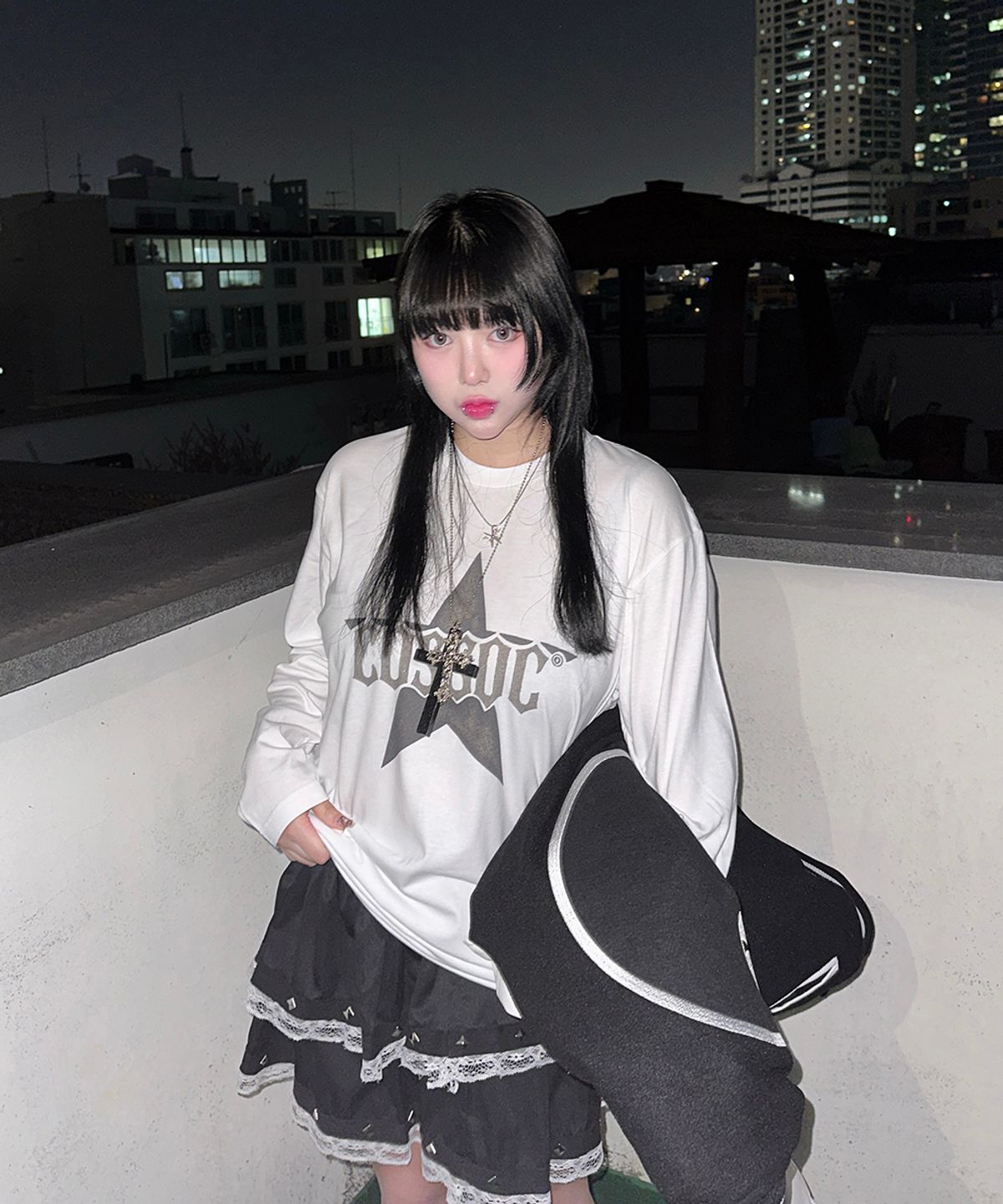 코소(COSO) CC 크랭크 스타 롱슬리브 긴팔티(WHITE)