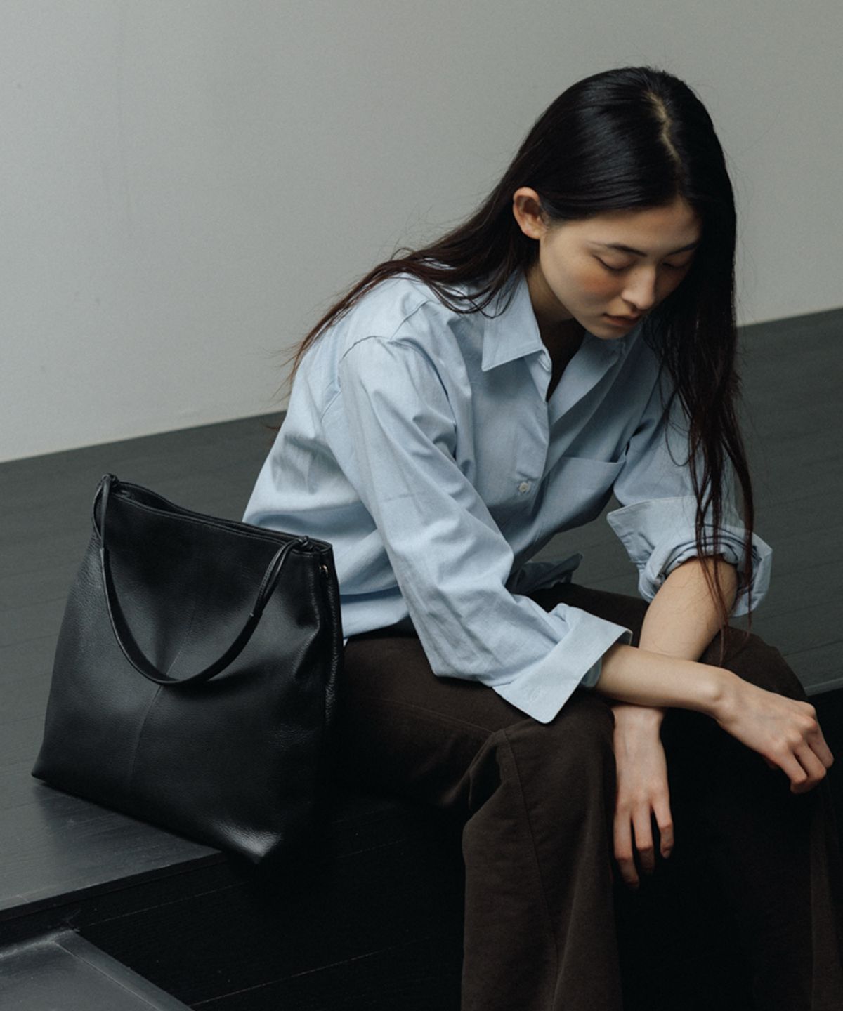 포이베(FOIVE) 폴리아 숄더 FOLIA Shoulder Black