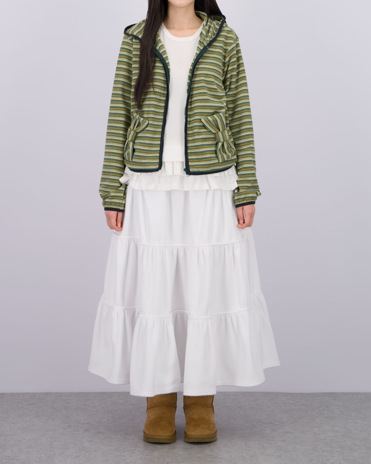 로액슈얼(LO AXUAL) FLEECE LOOSE POCKET TIERD SKIRT_WHITE
