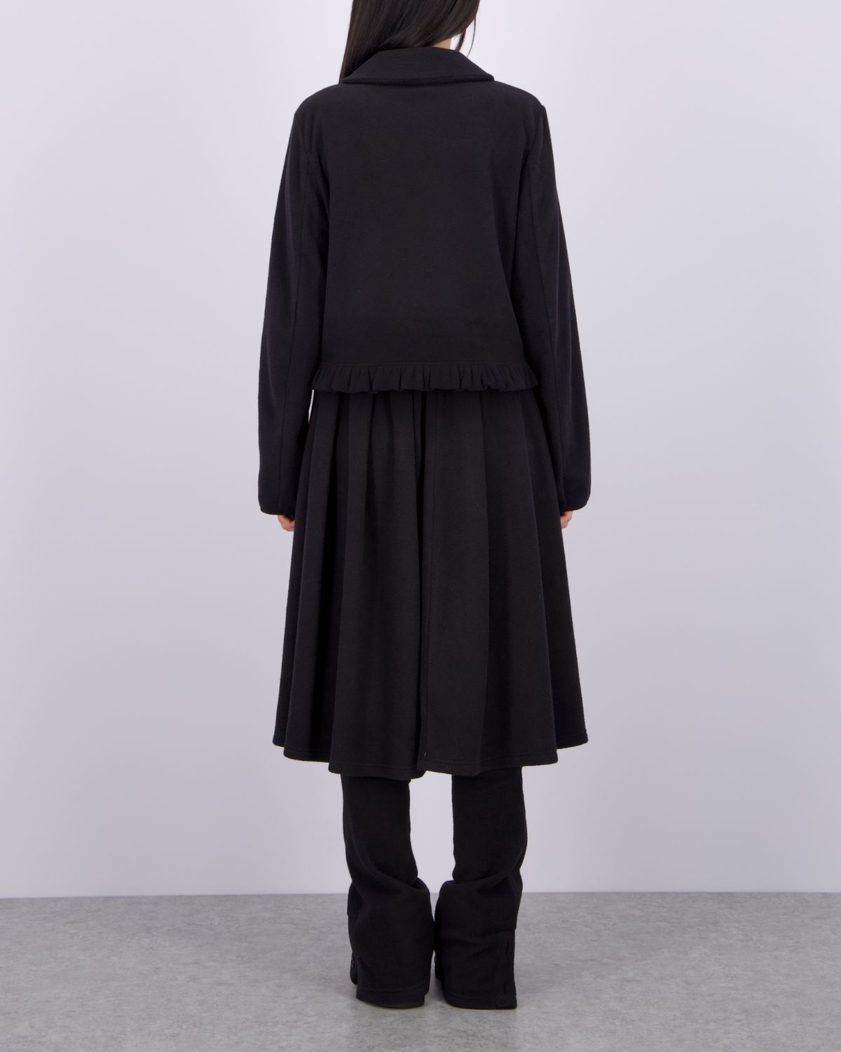 로액슈얼(LO AXUAL) FLEECE FRILL POCKET JACKET_BLACK