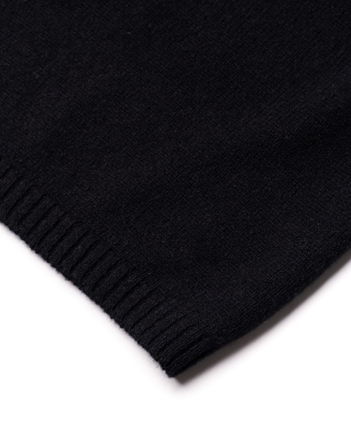 에든버러클럽(EDINBURGH CLUB) SHETLAND WOOL FISH KNIT [BLACK]