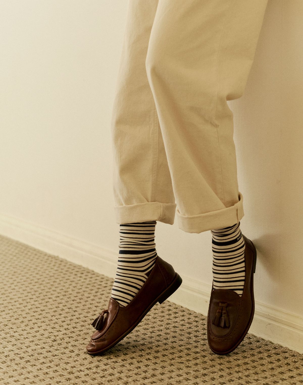 앤무오유(NMOU) S57_MOOD STRIPE_brown