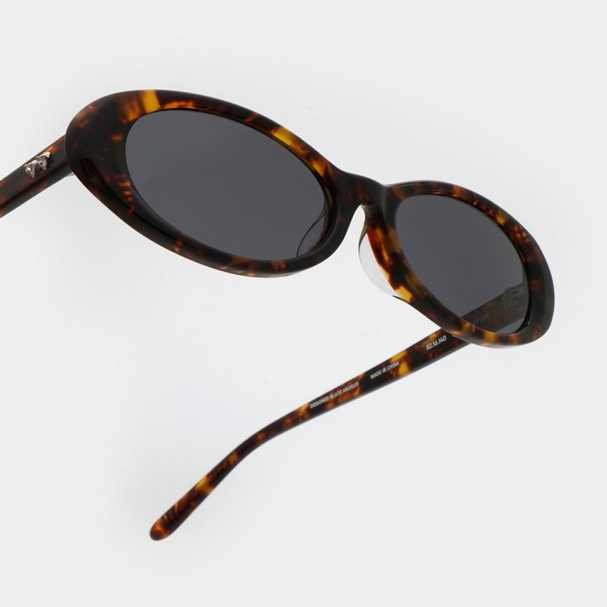 보니 클라이드(BONNIE CLYDE) 팝 라이프 Pop Life Tortoise & Black