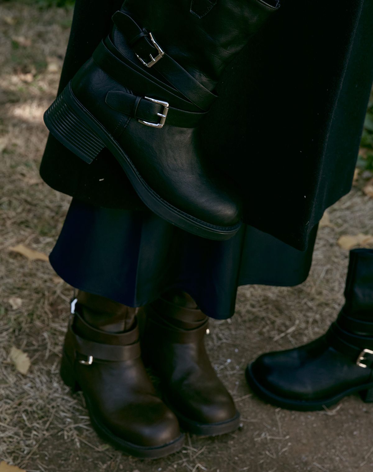 스퍼(SPUR) Roux belted walker boots 벨티드 워커 부츠 6CM -VA9054 (2color)