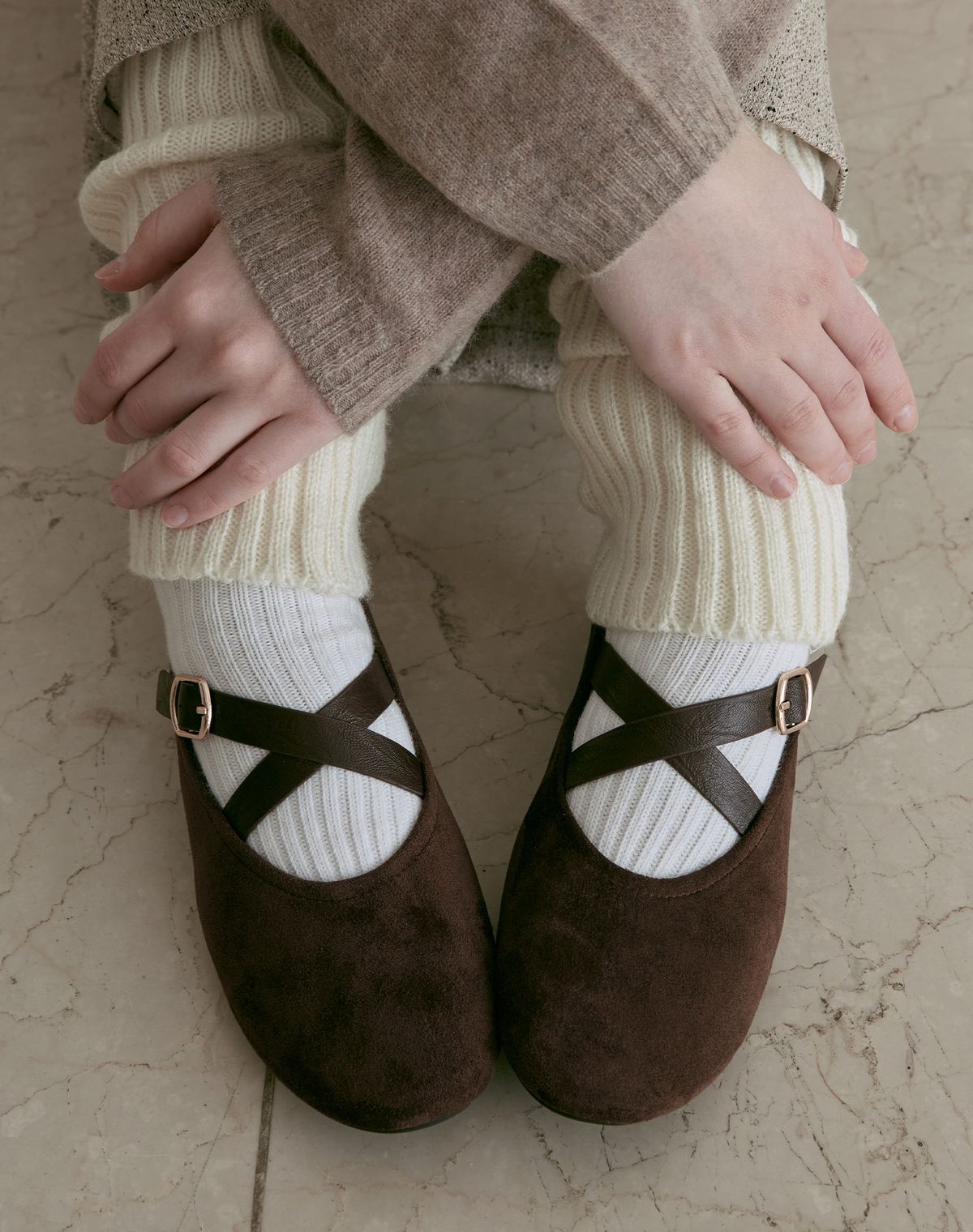 스퍼(SPUR) Aria cross strape flats 플랫슈즈 2CM -VA9055 (2color)