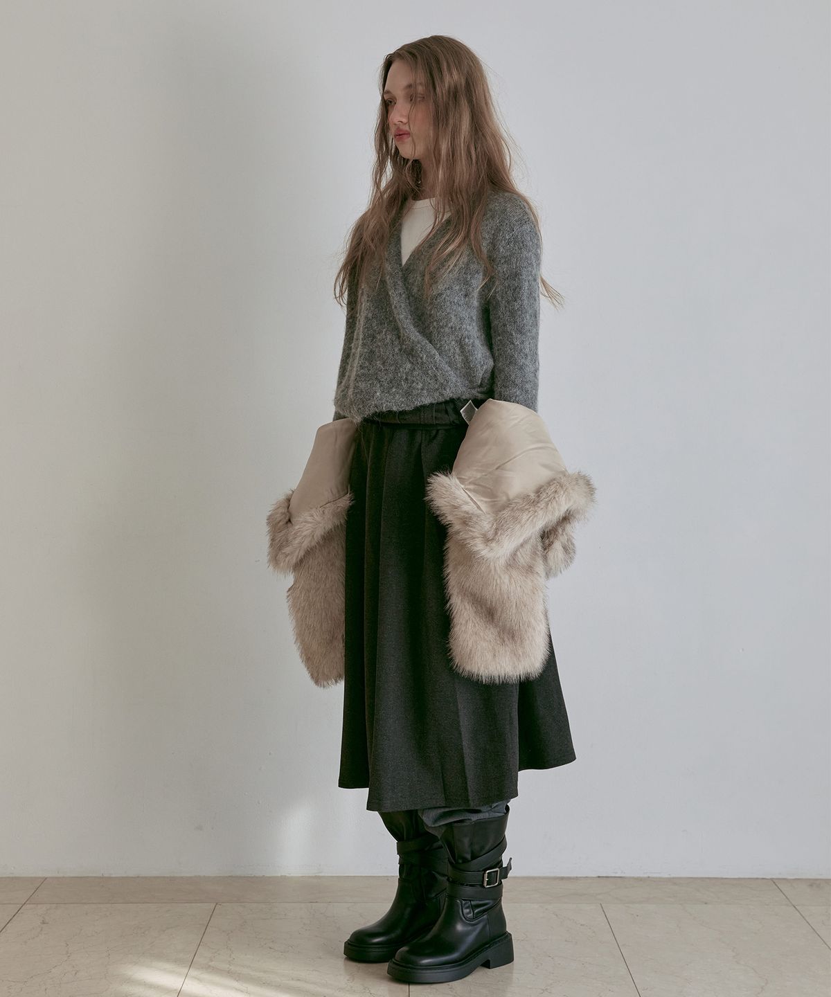 스퍼(SPUR) Keil wrinkle belted mid-boots 벨티드 미들 부츠 5.5CM -VA9073 (2color)