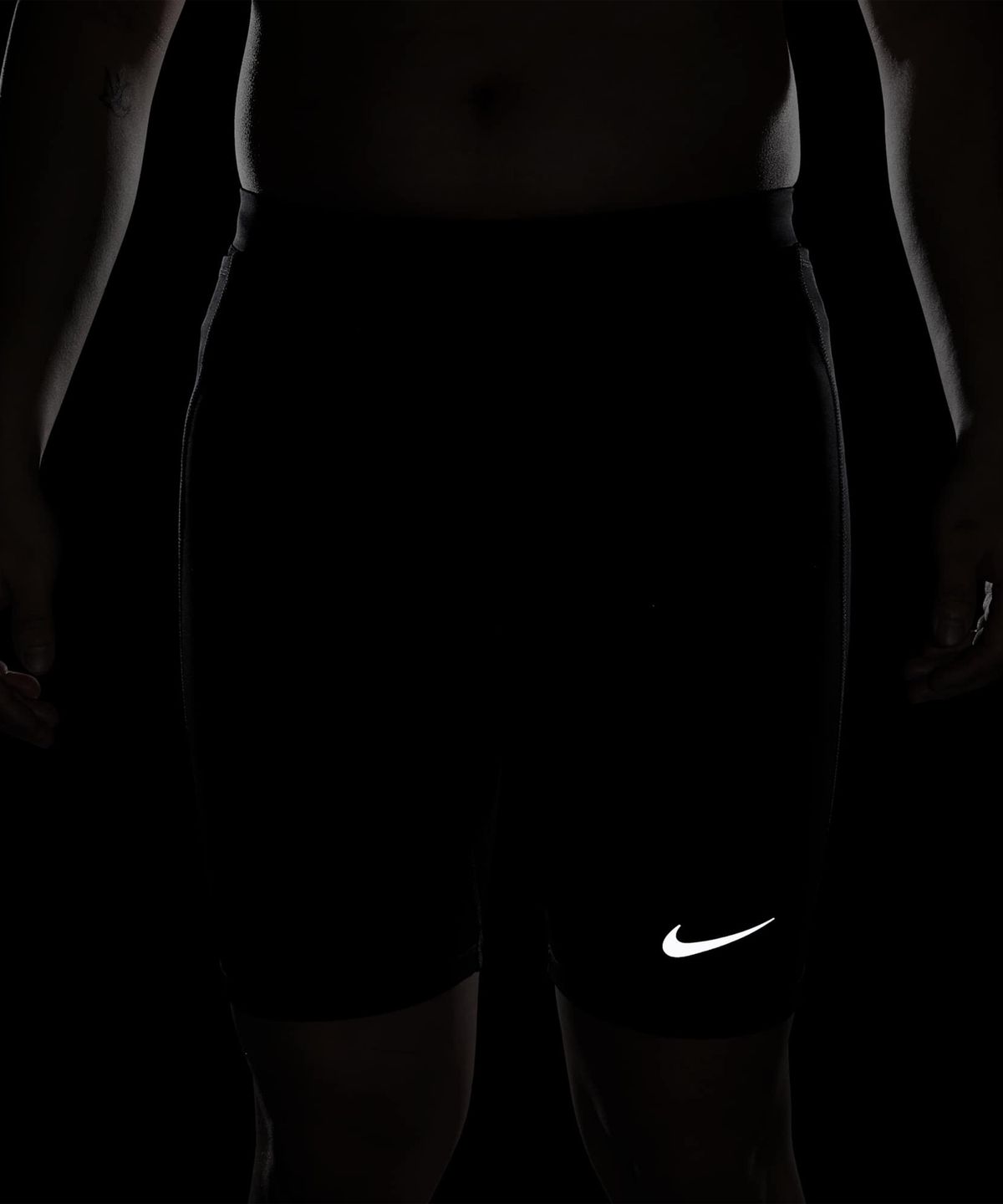 나이키(NIKE) 패스트 드라이 핏 브리프 라인드 러닝 하프 타이츠 M - 블랙 / FN3372-010
