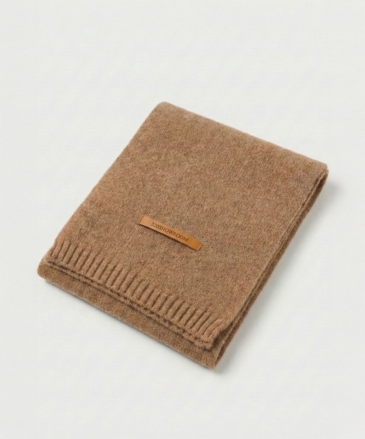 320쇼룸(320SHOWROOM) Contemporary Australian Wool 100 Muffler Camel