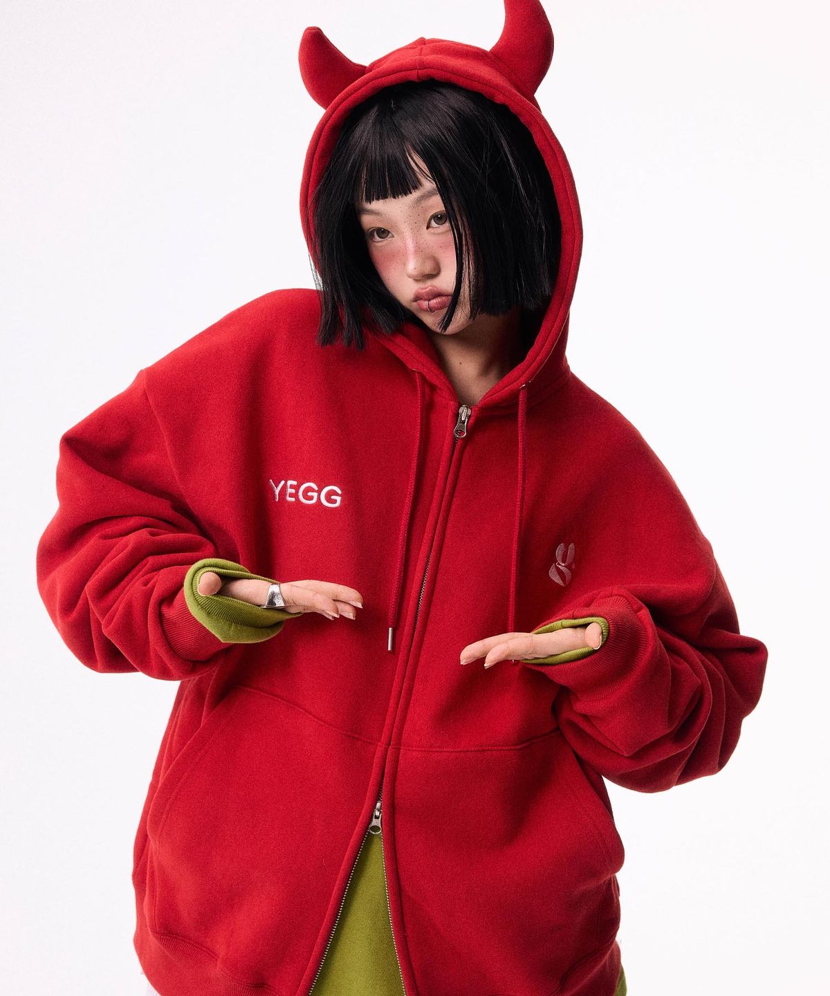 예그(YEGG) 데빌 후드 레드