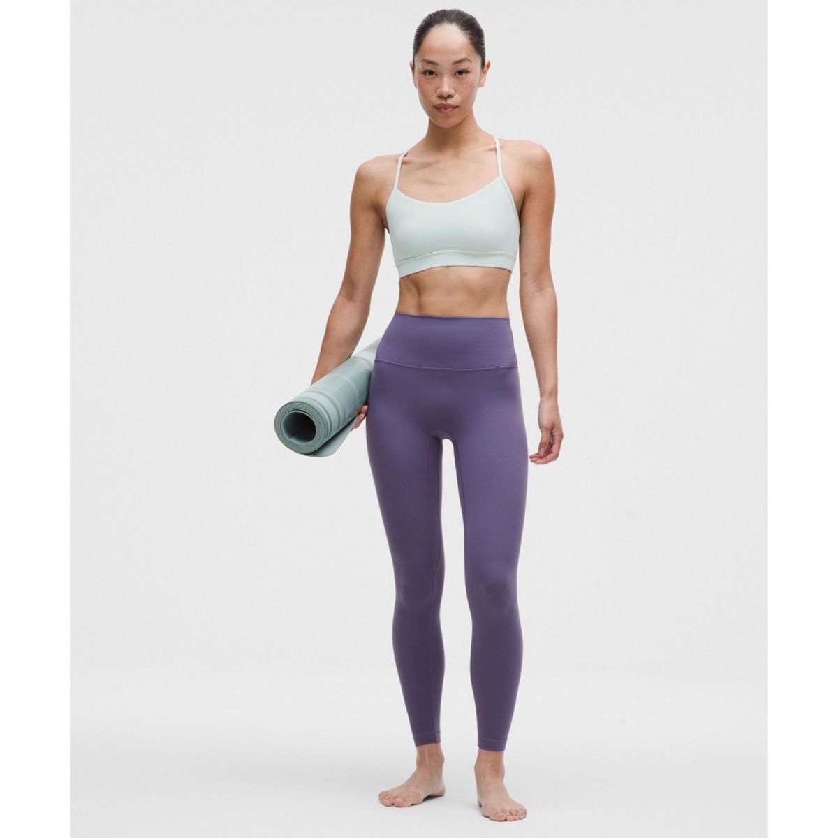 룰루레몬(LULULEMON) 플로우 Y 브라 Nulu *라이트 서포트, B C컵 아시아 핏