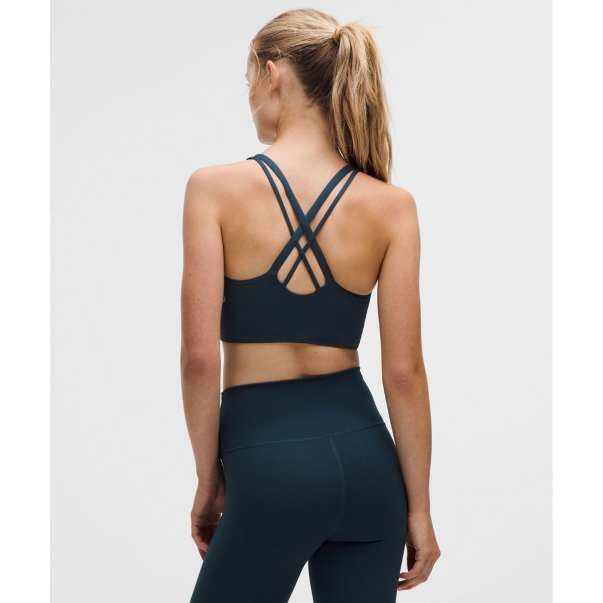 룰루레몬(LULULEMON) 에너지 롱라인 브라 미디엄 서포트, B–D컵 *에볼브