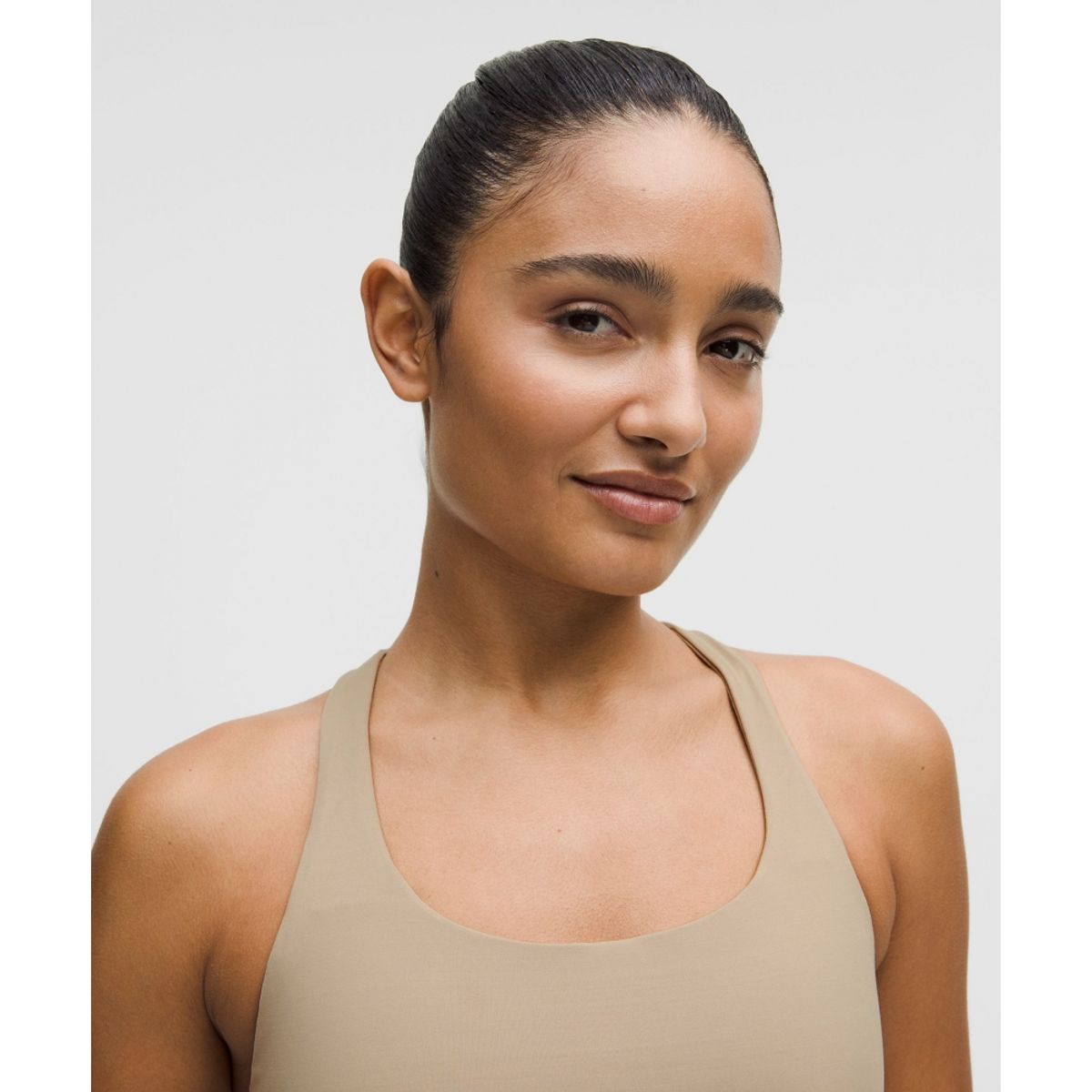 룰루레몬(LULULEMON) 에너지 롱라인 브라 미디엄 서포트, B–D컵 *에볼브